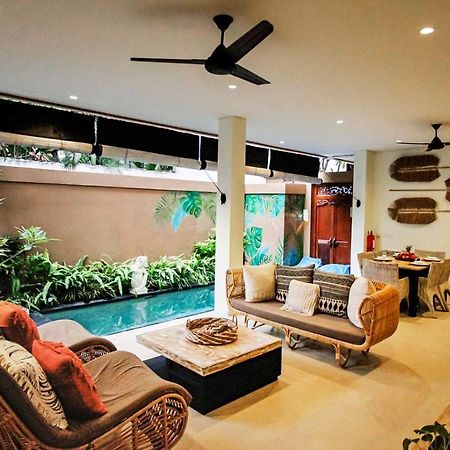 Aroha Boutique Villas Seminyak Exterior foto